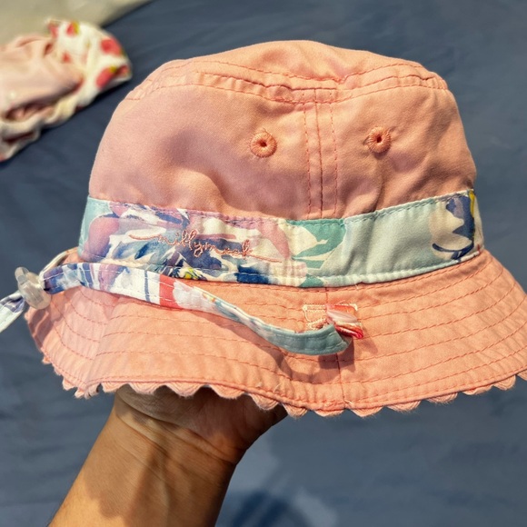 EUC/Like New - Millymook Baby Bucket / Sun Hat - Reversible (0-12 months) - Picture 2 of 8